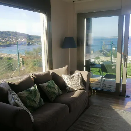 Casa A Pie De Playa Areabrava - En Cangas - -galicia- Espana * Hio
